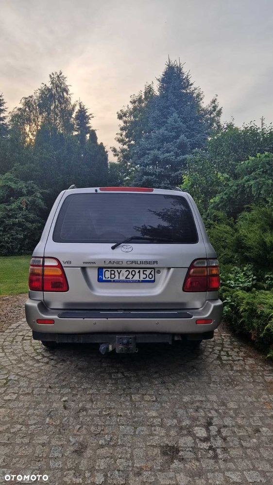 Toyota Land Cruiser - 6
