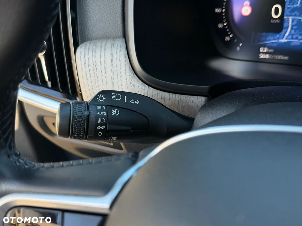 Volvo V90 B5 D AWD Inscription - 25