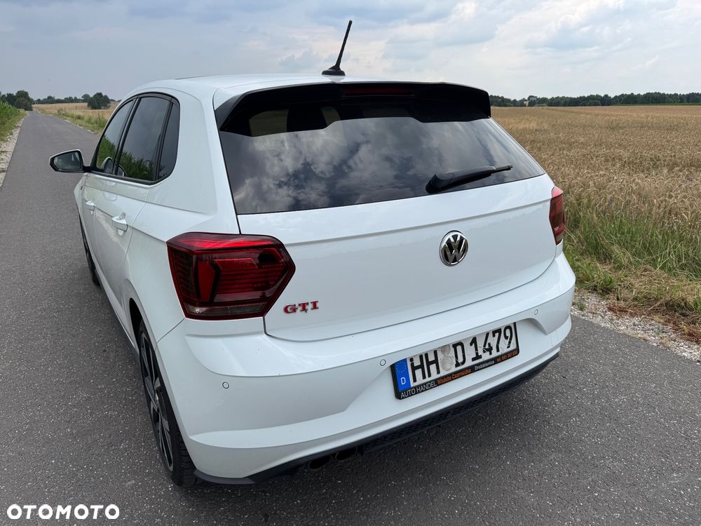 Volkswagen Polo 2.0 TSI DSG GTI - 14