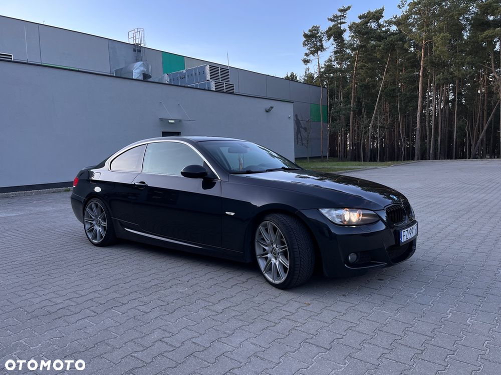 BMW Seria 3 325i - 7