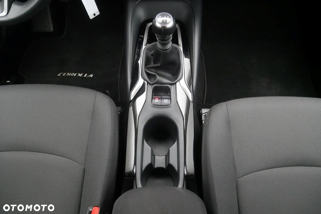 Toyota Corolla - 11