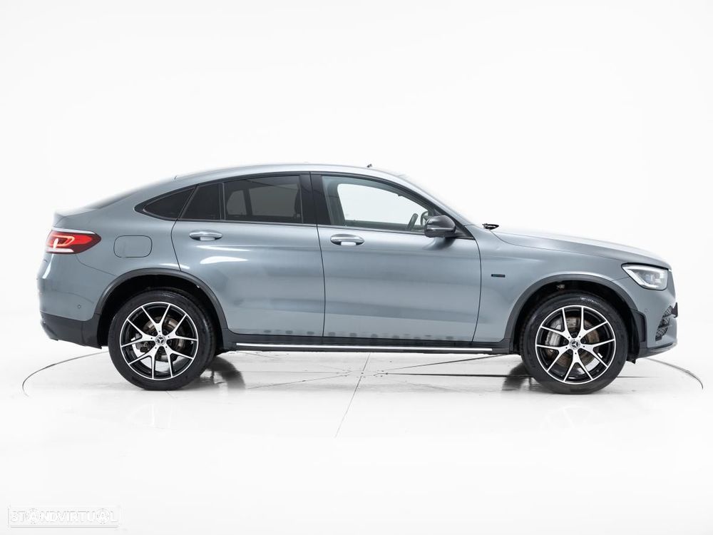 Mercedes-Benz GLC 300 de Coupe 4Matic 9G-TRONIC - 3