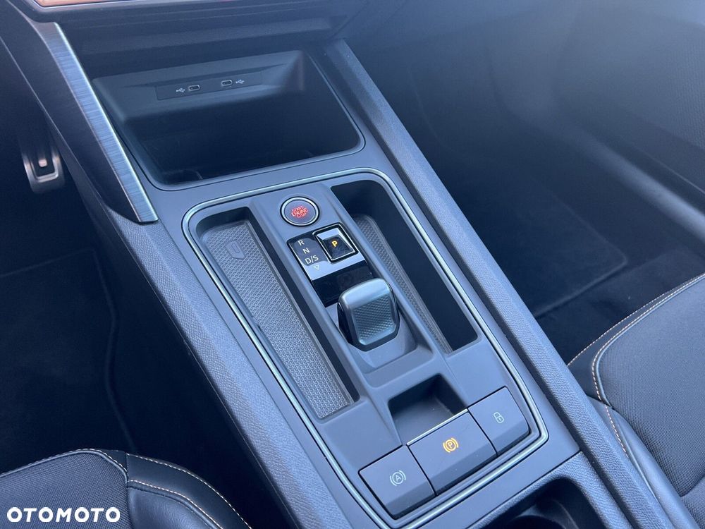 Cupra Formentor 1.4 e-Hybrid VZ DSG - 24