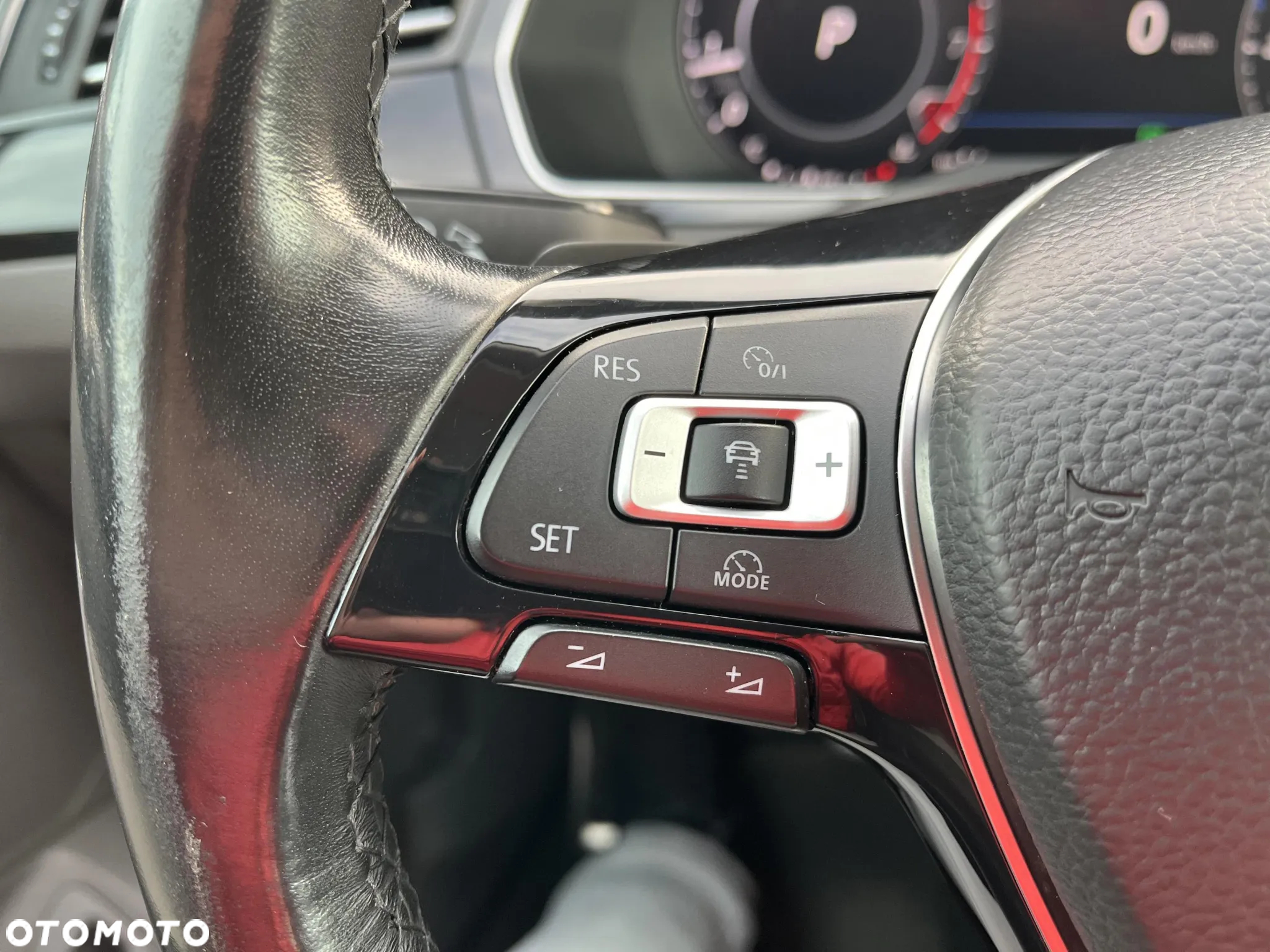 Volkswagen Arteon 2.0 TSI Elegance DSG - 25