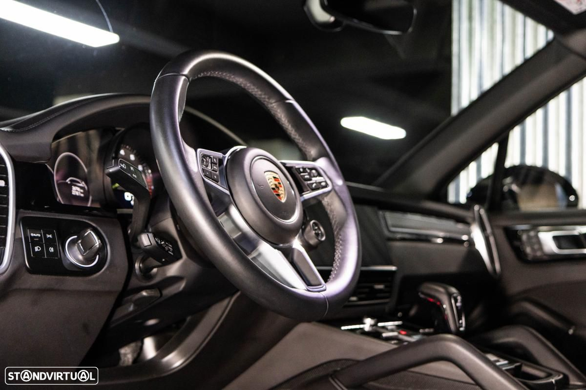 Porsche Cayenne E-Hybrid Tiptronic S Platinum Edition - 19