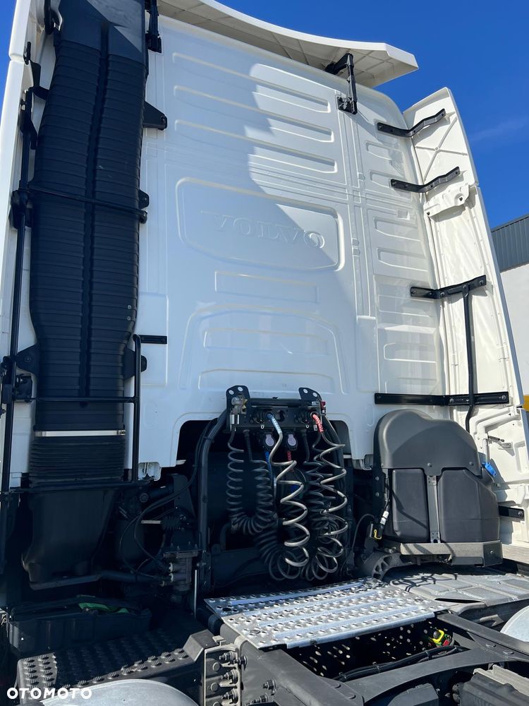Volvo FH460 - 12