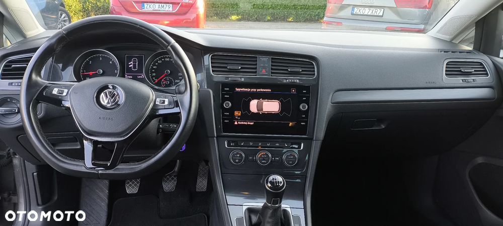 Volkswagen Golf 2.0 TDI SCR Highline - 15