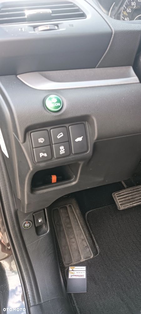 Honda CR-V 2.0i-VTEC 4WD Automatik Executive - 9