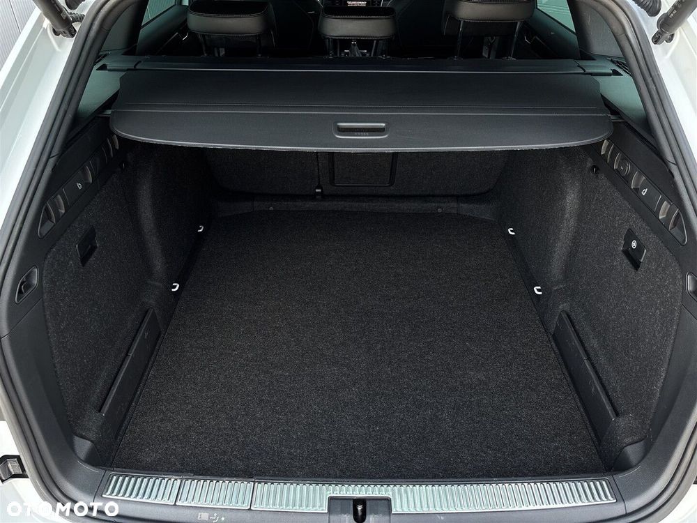 Skoda Superb 2.0 TSI 4x4 Sportline DSG - 11