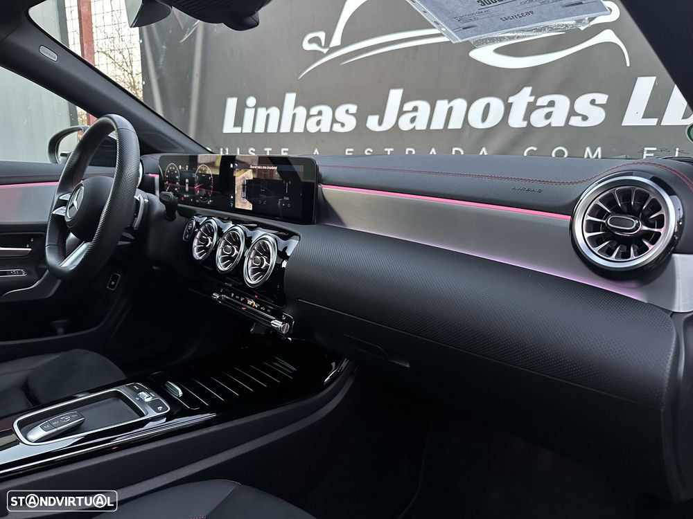 Mercedes-Benz CLA 180 7G-DCT AMG Line - 10