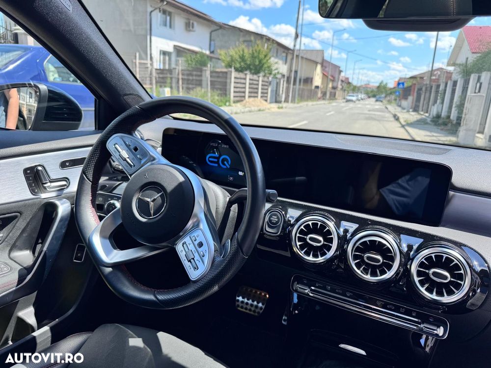 Mercedes-Benz A 250 e 8G-DCT Edition AMG Line - 13