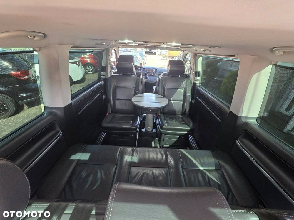 Volkswagen Multivan - 40