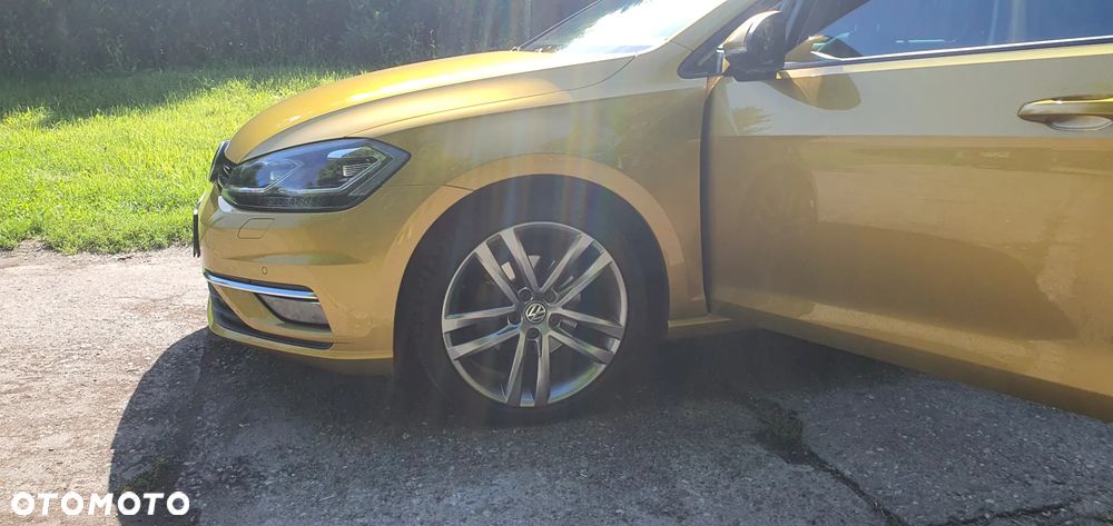 Volkswagen Golf 1.4 TSI BMT Highline - 6