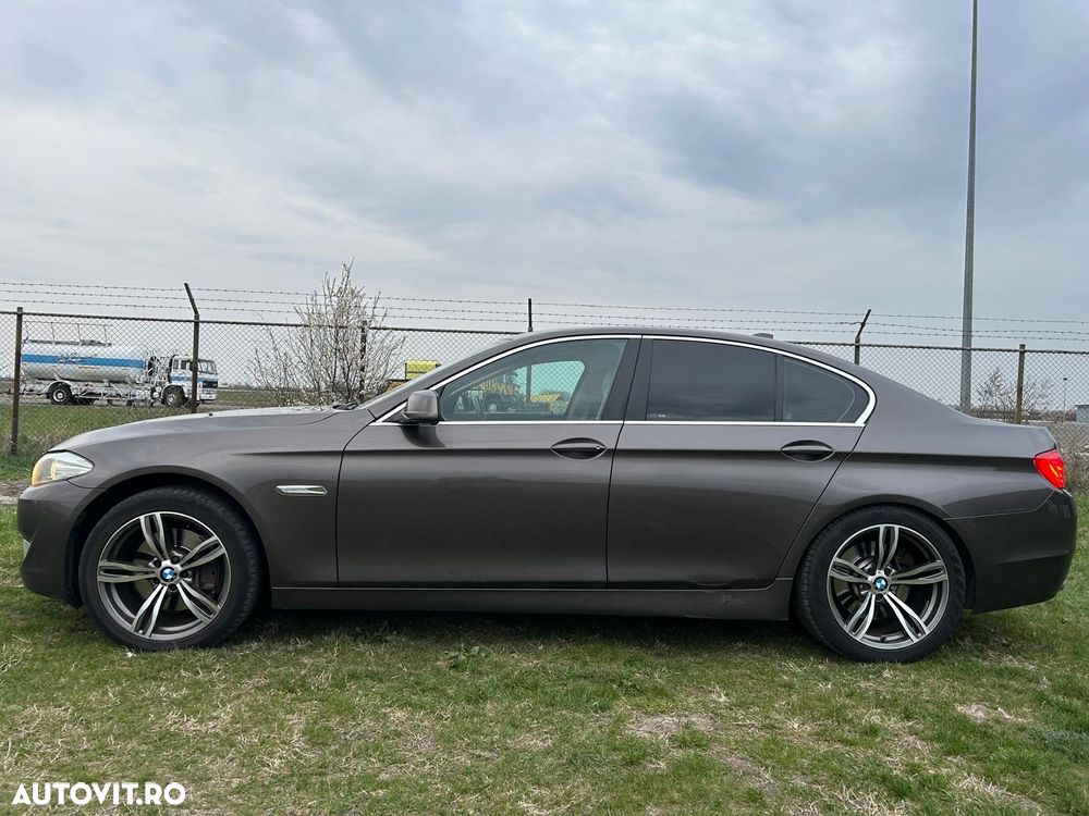 BMW Seria 5 525d Aut. - 2