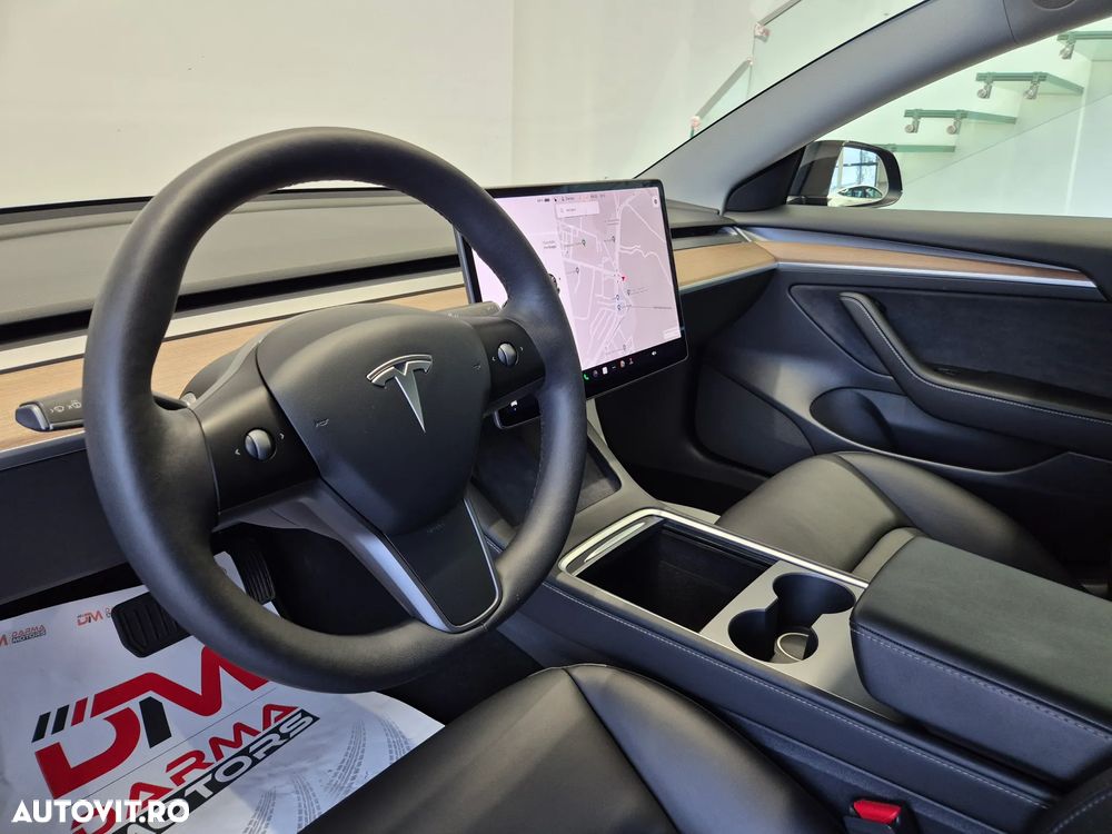 Tesla Model 3 Langstreckenbatterie Allradantrieb Dual Motor - 7
