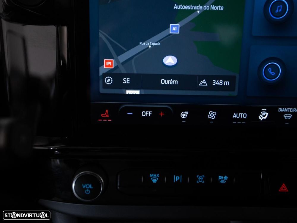 Ford Tourneo Custom - 19