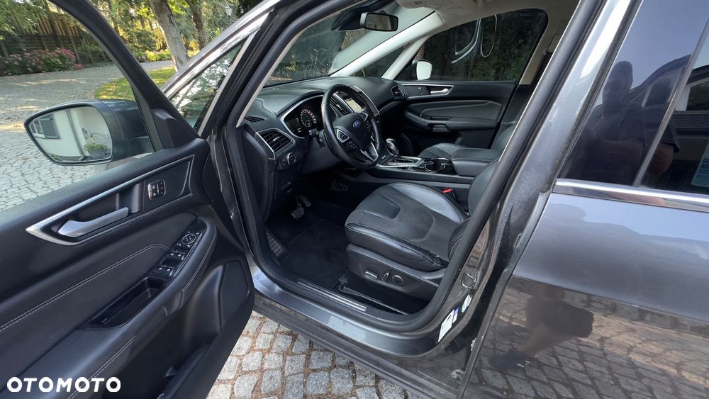 Ford S-Max 2.0 TDCi 4WD Titanium PowerShift - 6