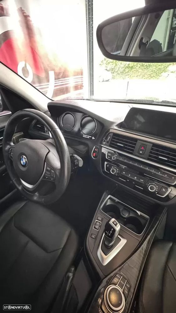 BMW 116 d Line Luxury Auto - 11