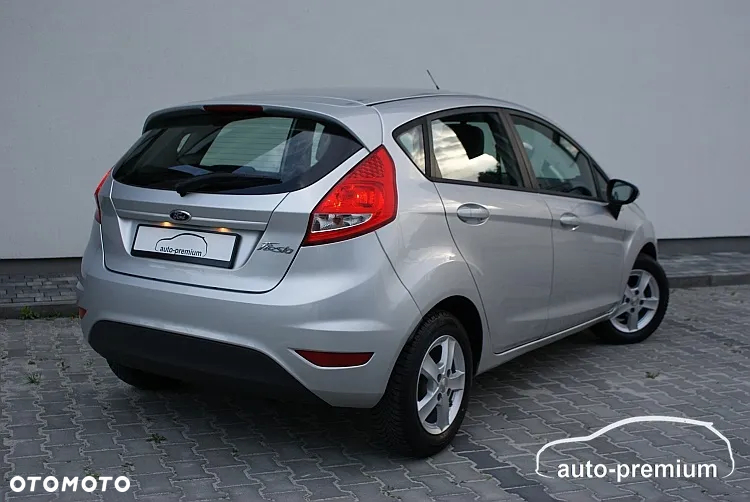 Ford Fiesta 1.25 Celebration - 27