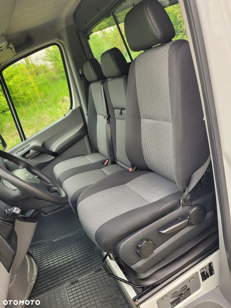 Volkswagen Crafter - 12