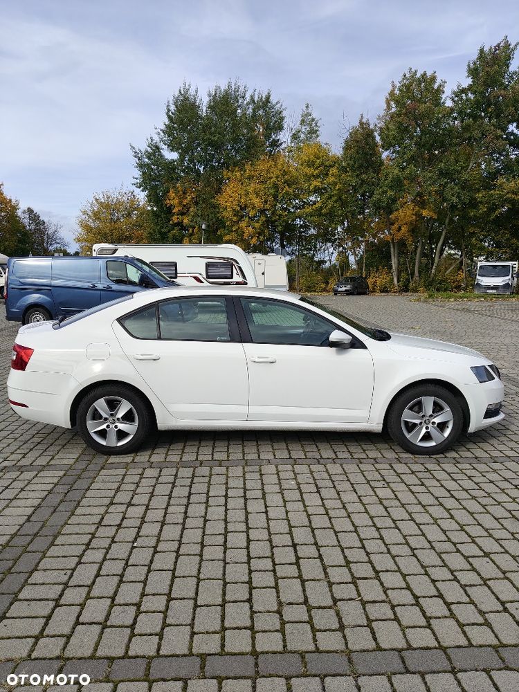 Skoda Octavia - 4