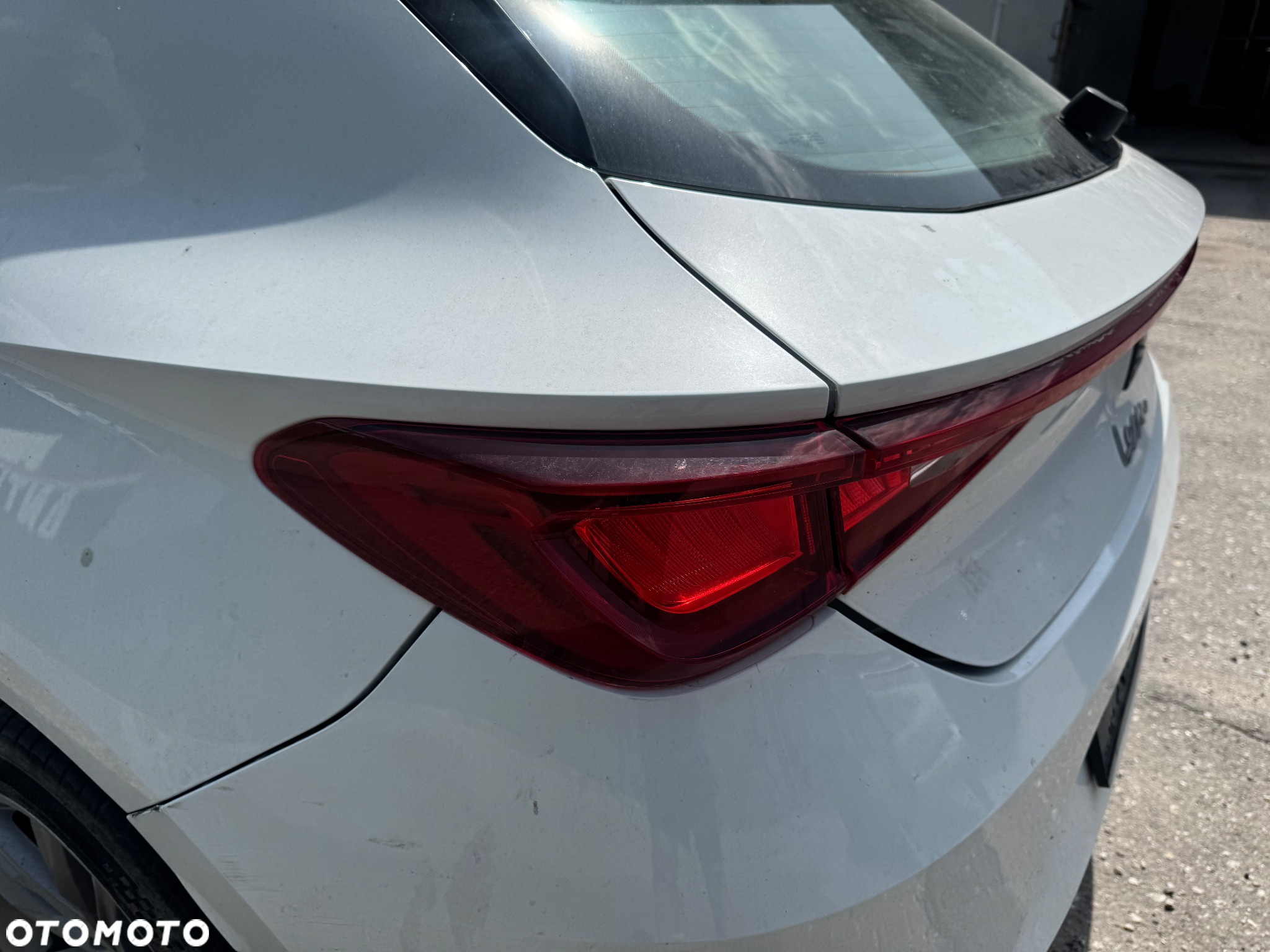 Seat Leon 2.0 TDI DPF Start&Stop DSG XCELLENCE - 15