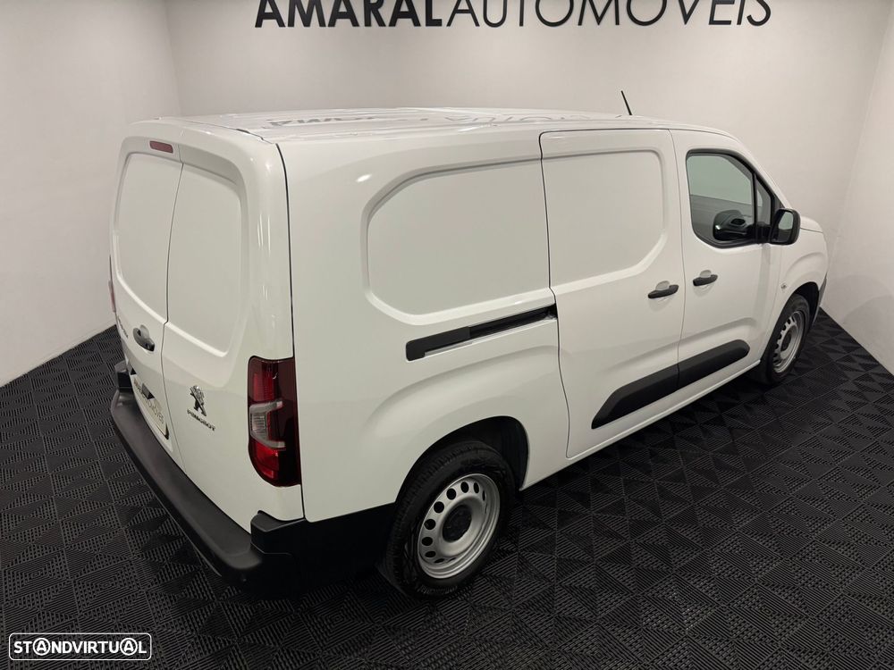 Peugeot Partner 1.5 BlueHDi Premium Longa - 24