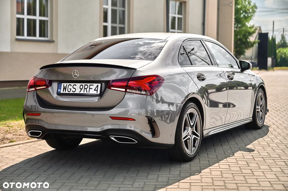 Mercedes-Benz Klasa A 220 d AMG Line 8G-DCT - 12