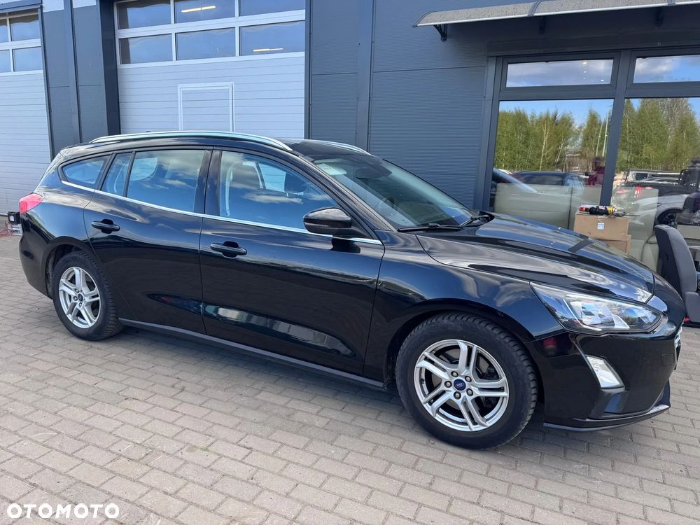 Ford Focus 1.5 EcoBlue STart-Stopp-System TITANIUM - 6