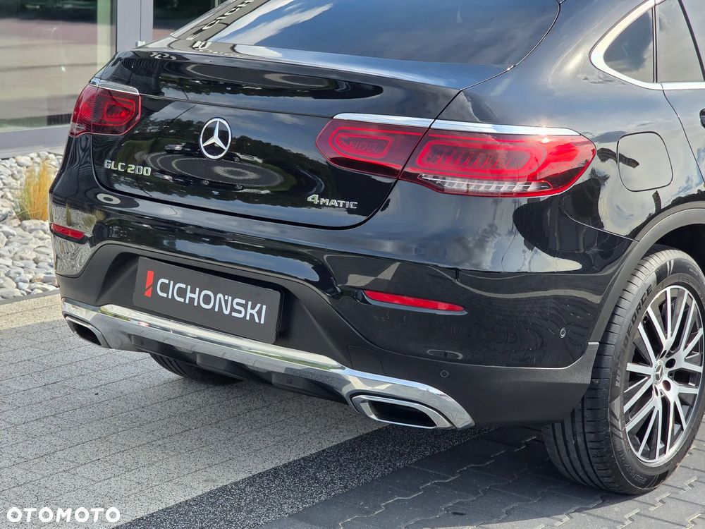 Mercedes-Benz GLC 200 4Matic 9G-TRONIC AMG Line - 38