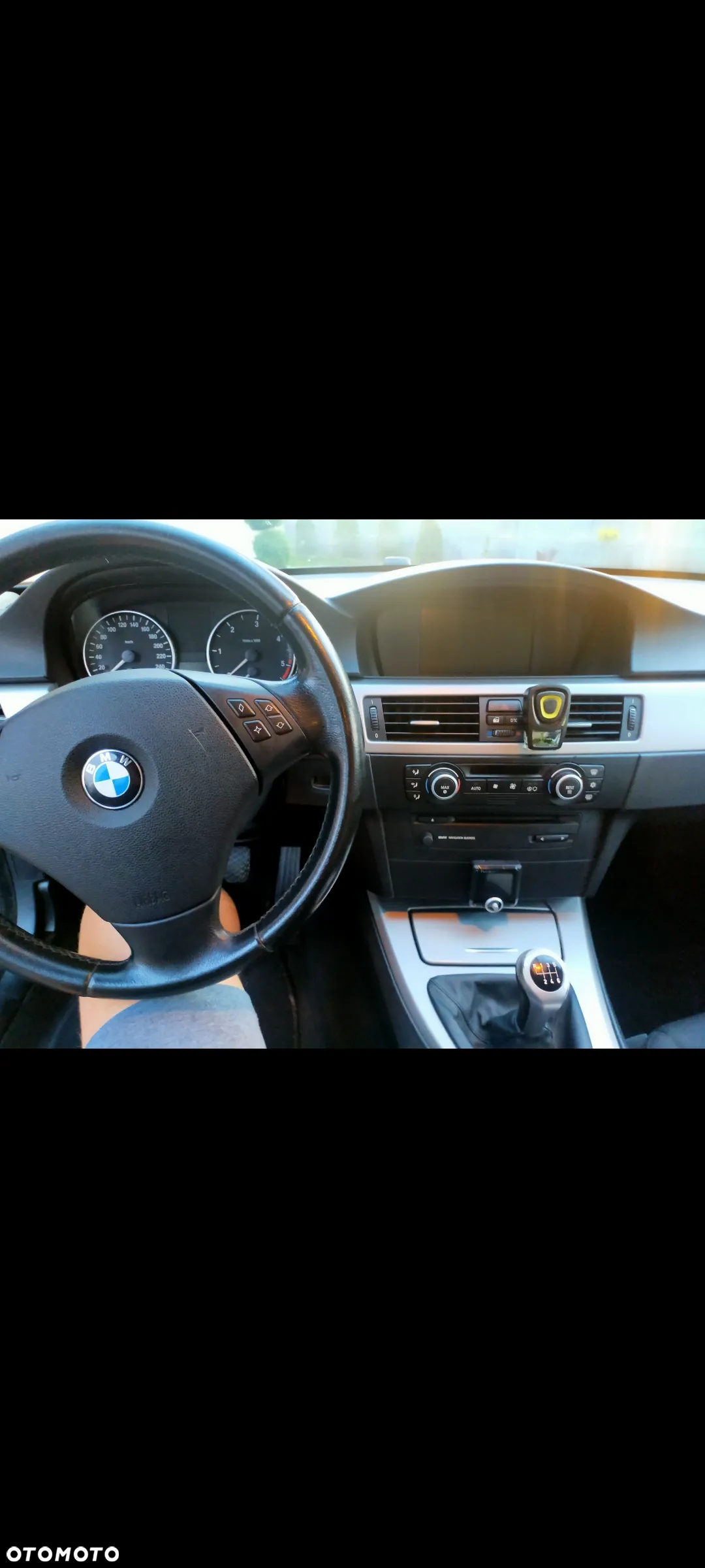 BMW Seria 3 320d DPF Touring - 9