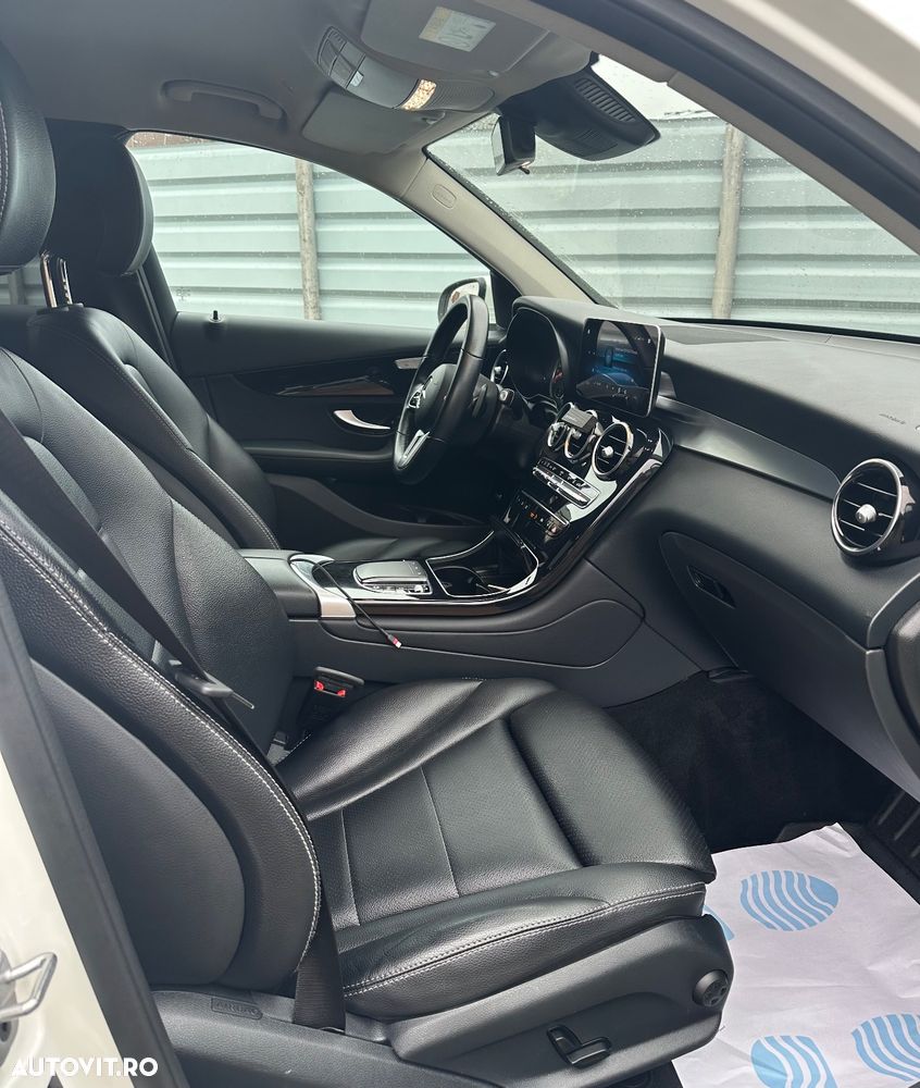 Mercedes-Benz GLC - 10