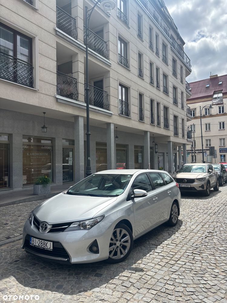 Toyota Auris 1.6 Active - 10