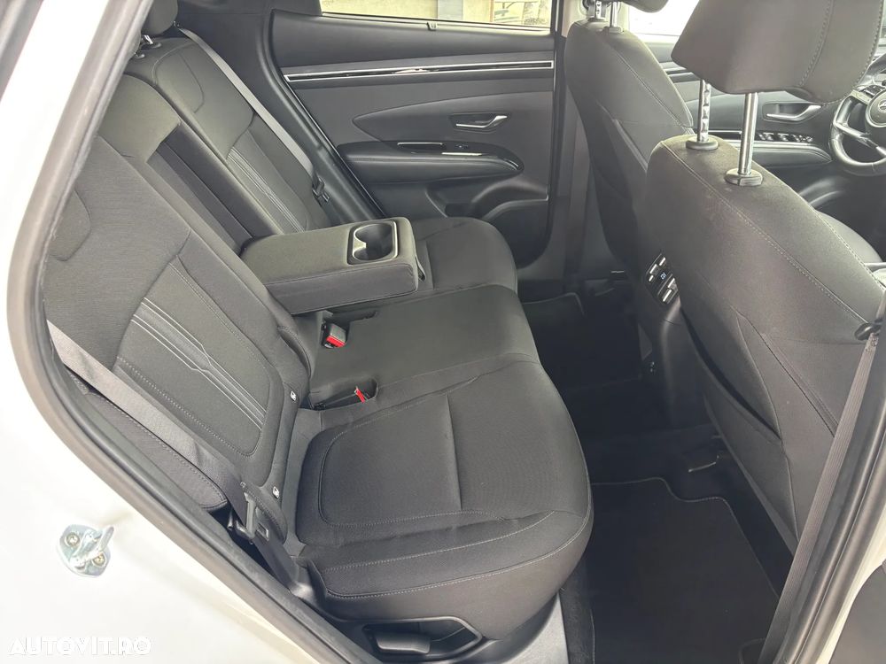 Hyundai Tucson 1.6 T-GDi 48V-Hybrid 2WD DCT Select - 39