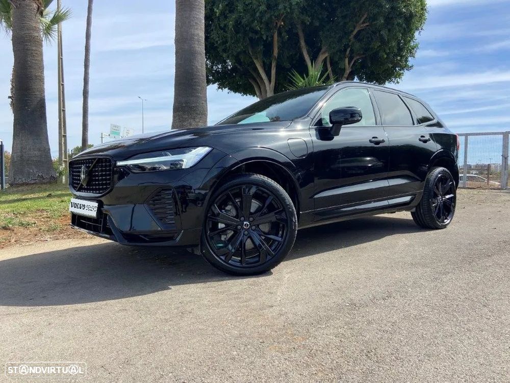 Volvo XC 60 2.0 T6 PHEV Black Edition AWD - 31