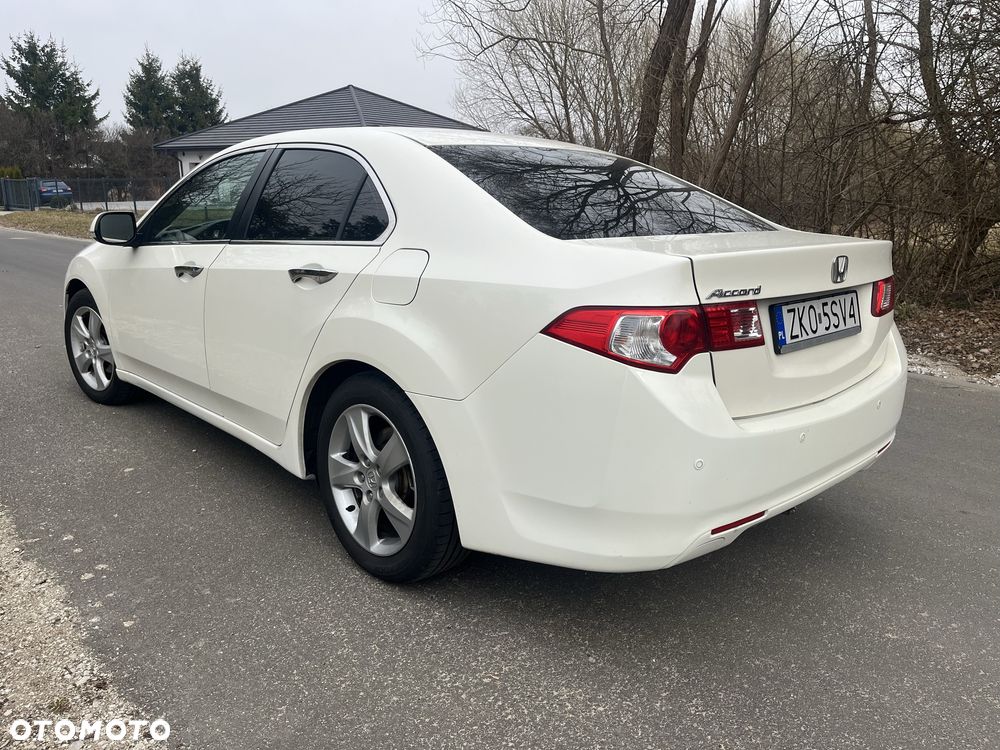 Honda Accord - 4