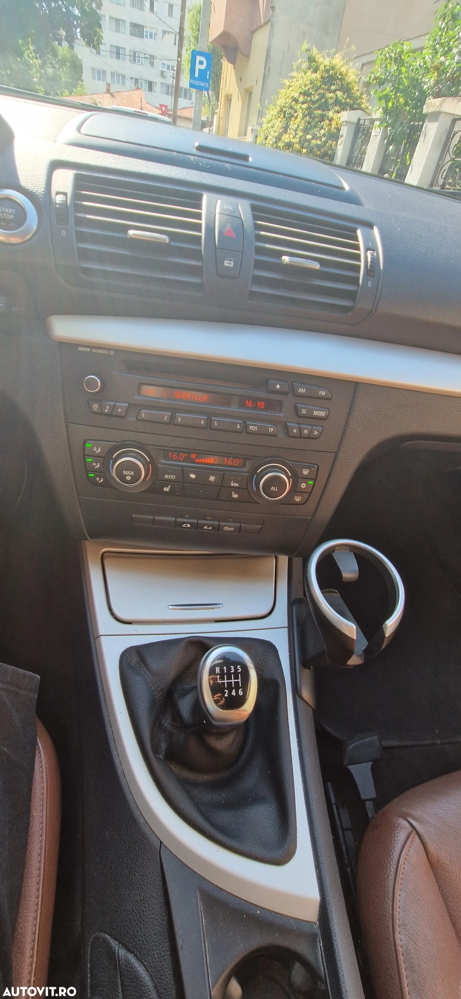 BMW Seria 1 118d Sport Line - 3