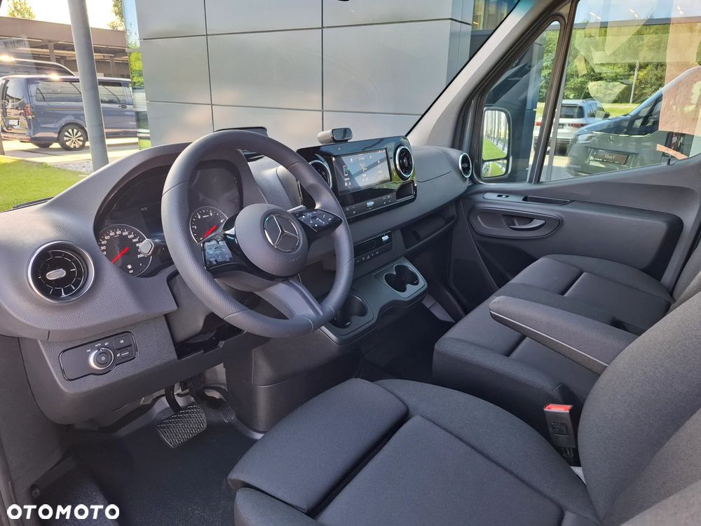 Mercedes-Benz Sprinter 315 CDI Furgon 3665 mm L2H1 - 18