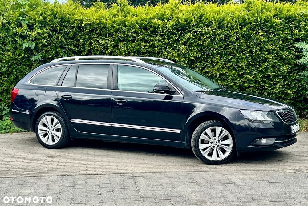 Skoda Superb 2.0 TDI Comfort DSG - 28