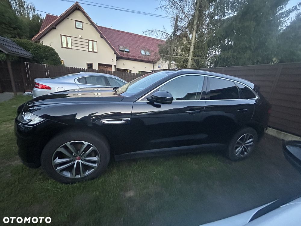 Jaguar F-Pace 20d AWD R-Sport - 10