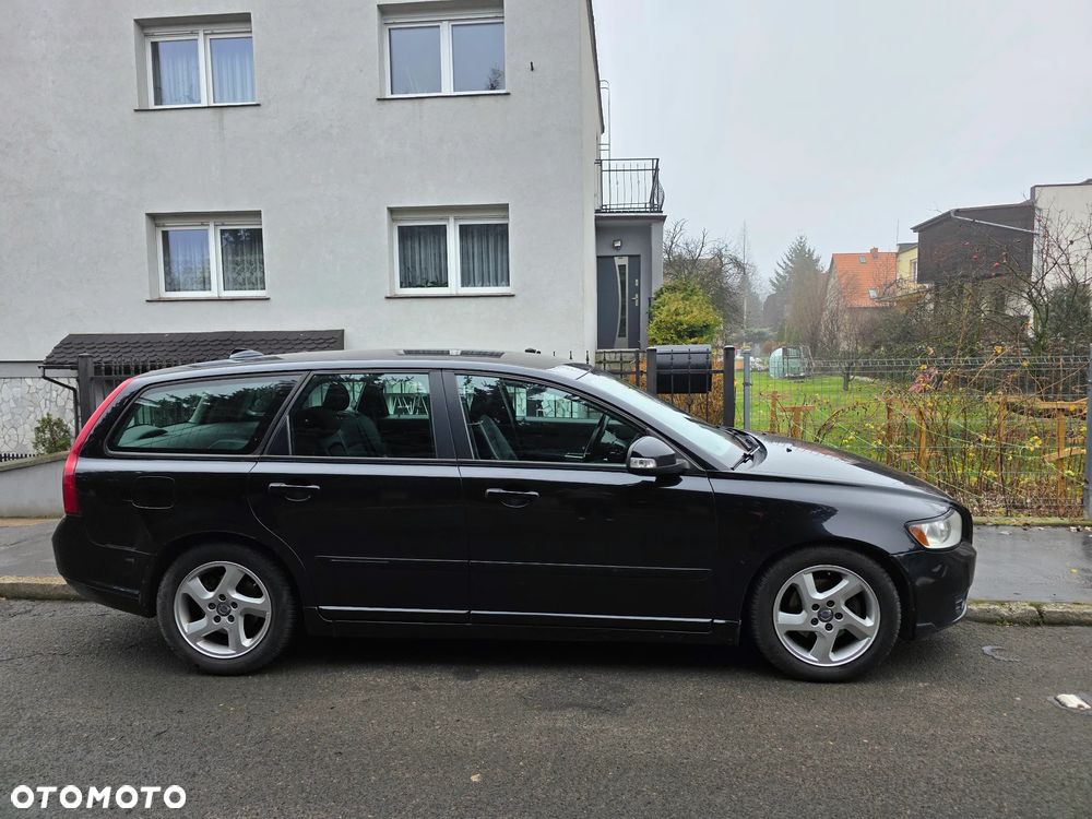 Volvo V50 D2 Momentum - 5