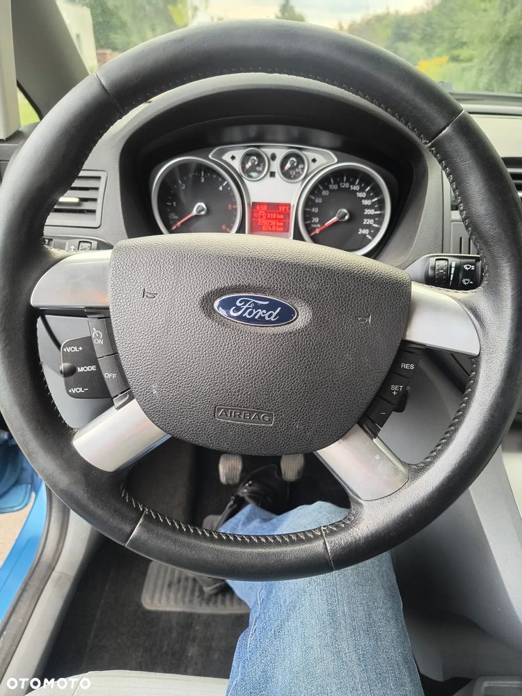 Ford C-MAX - 12