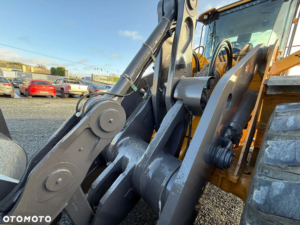 Volvo L180h - 9