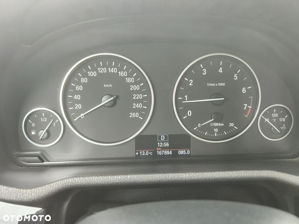 BMW X3 xDrive28i - 16