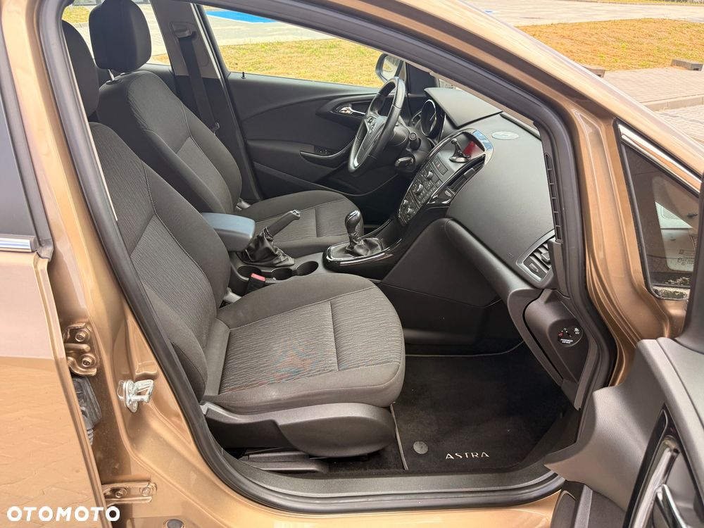Opel Astra 1.6 Active - 20