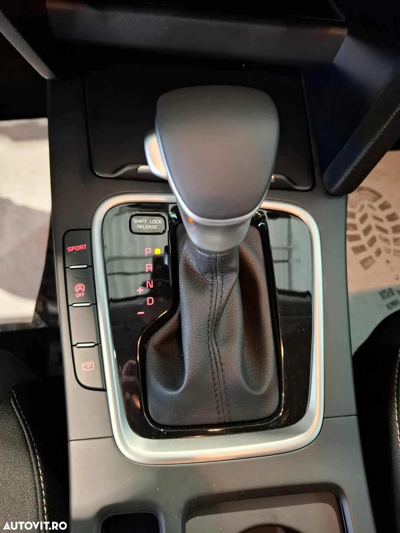 Kia XCeed 1.5 T-GDI 7DCT City - 17