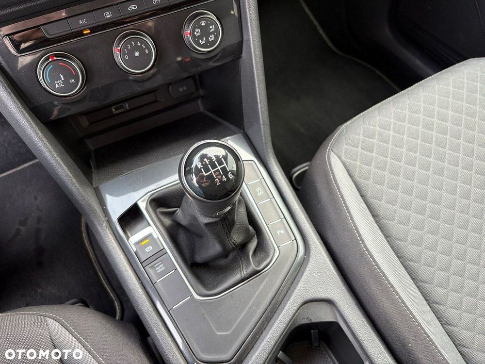 Volkswagen Tiguan Allspace - 21