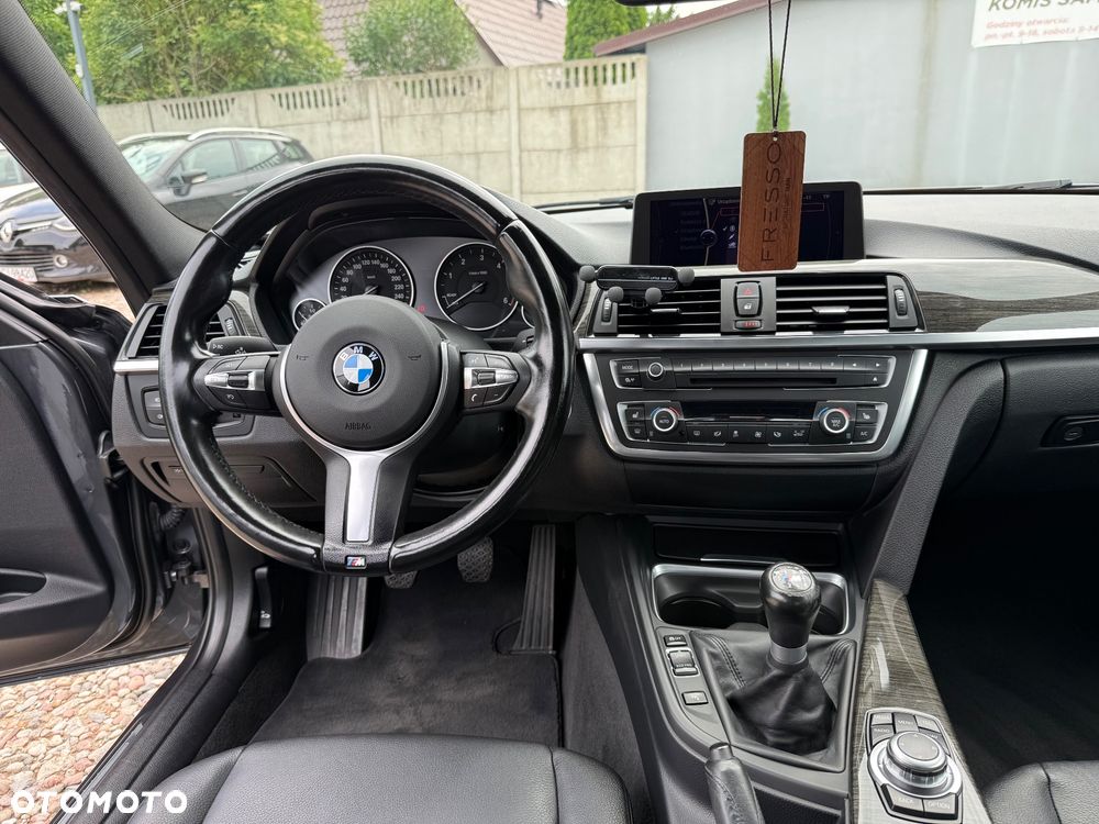 BMW Seria 3 320d - 15