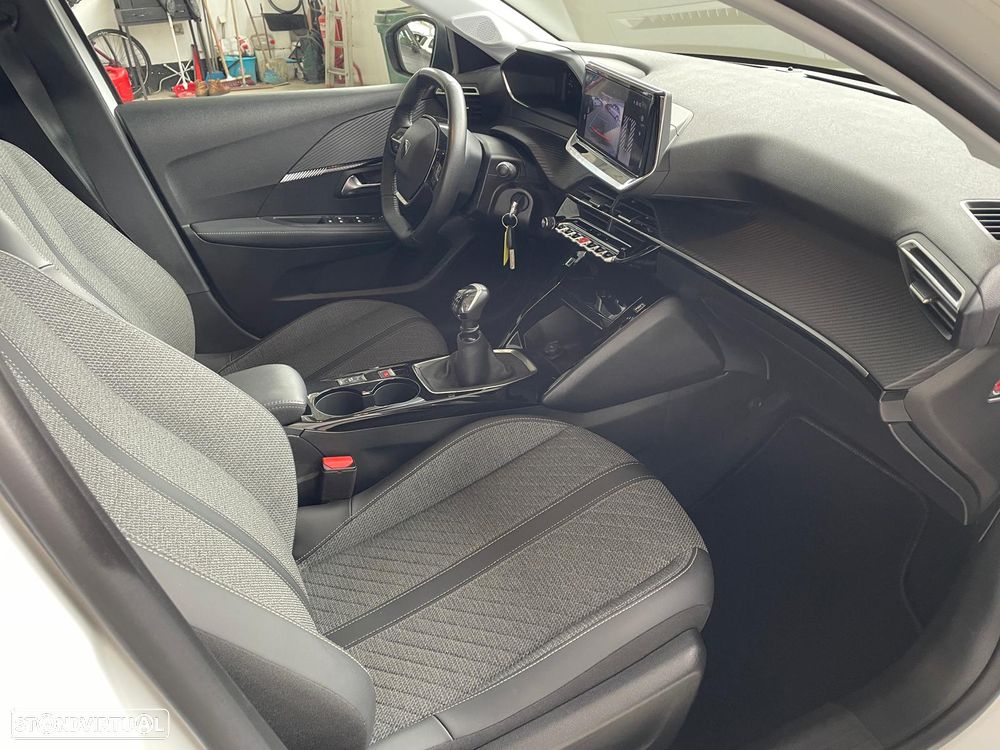 Peugeot 208 PureTech 100 Allure Pack - 15