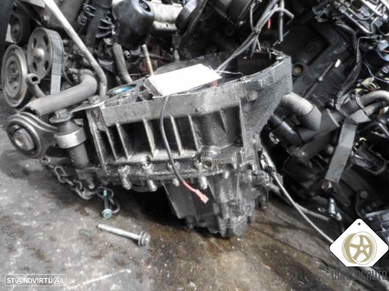 CAIXA VELOCIDADES FIAT PUNTO 2005 - 4